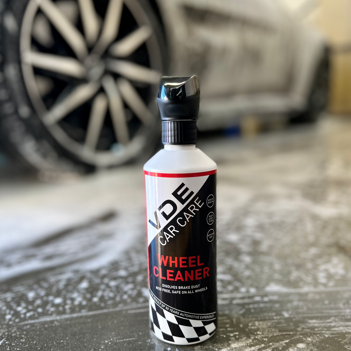 Wheel cleaner