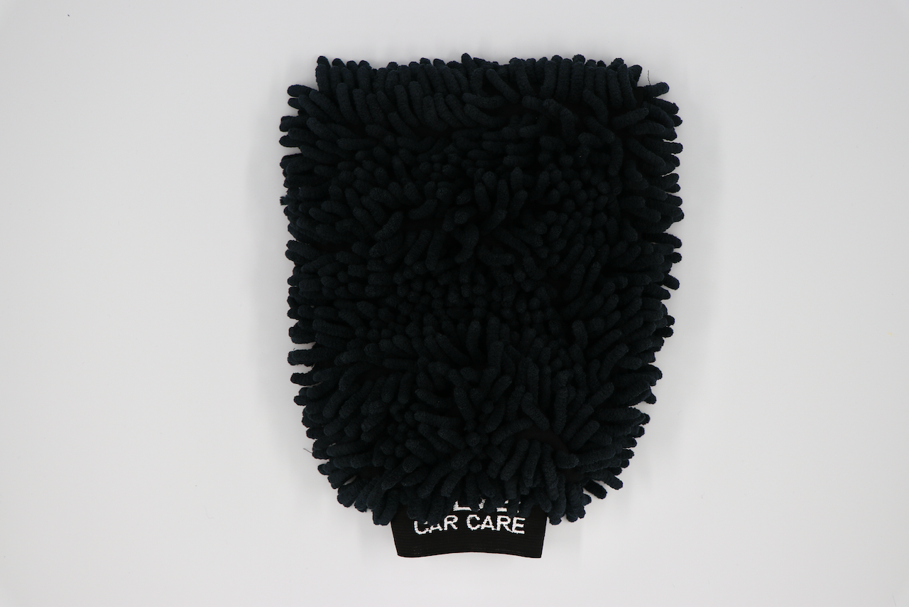 Wash mitt for wheels